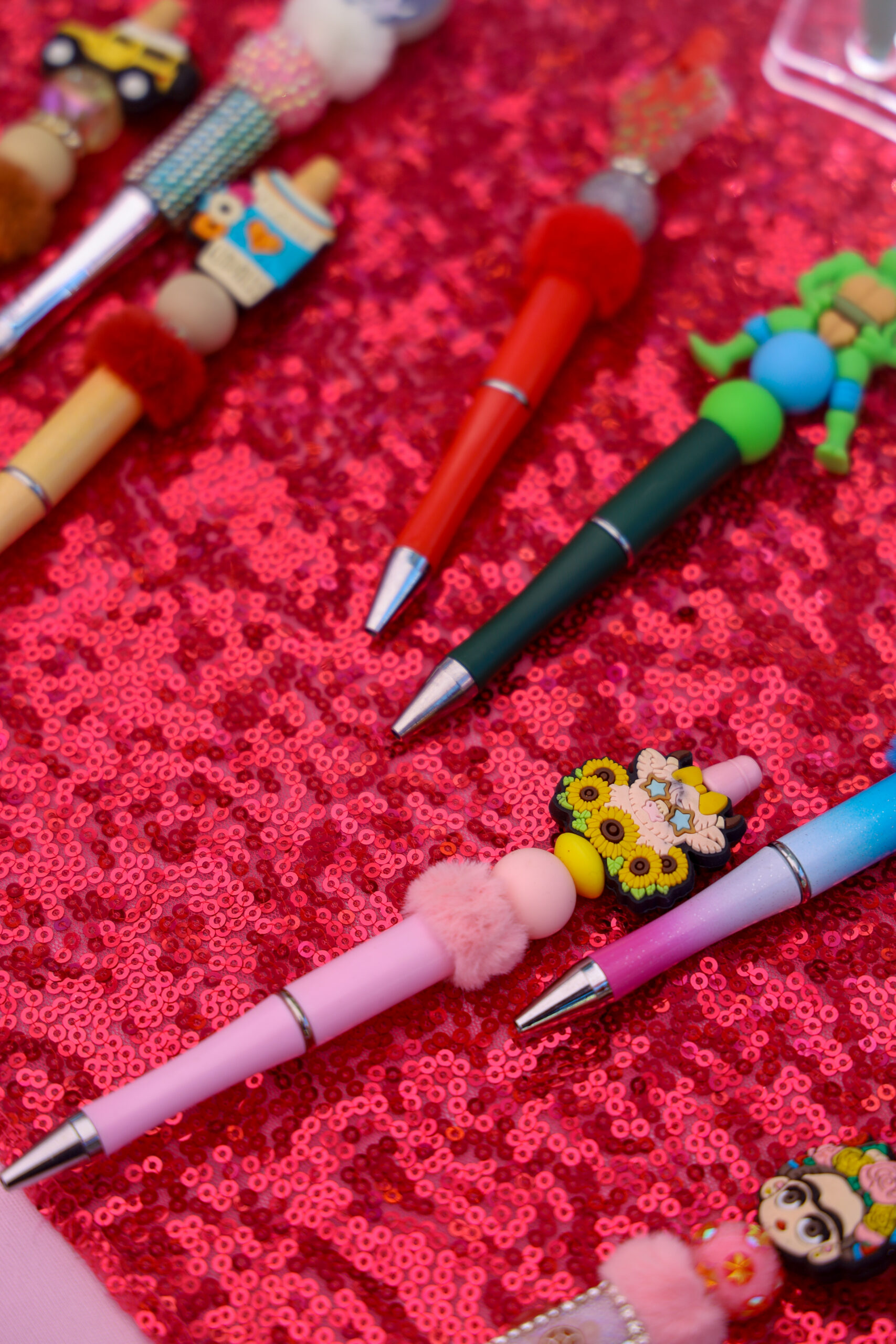 Pens at Kind Meds Market